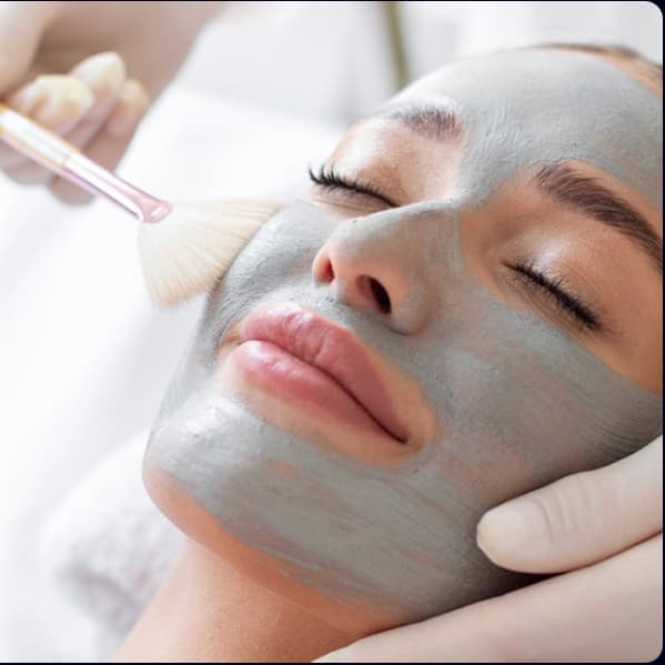 Platinum Glow Pass Facial